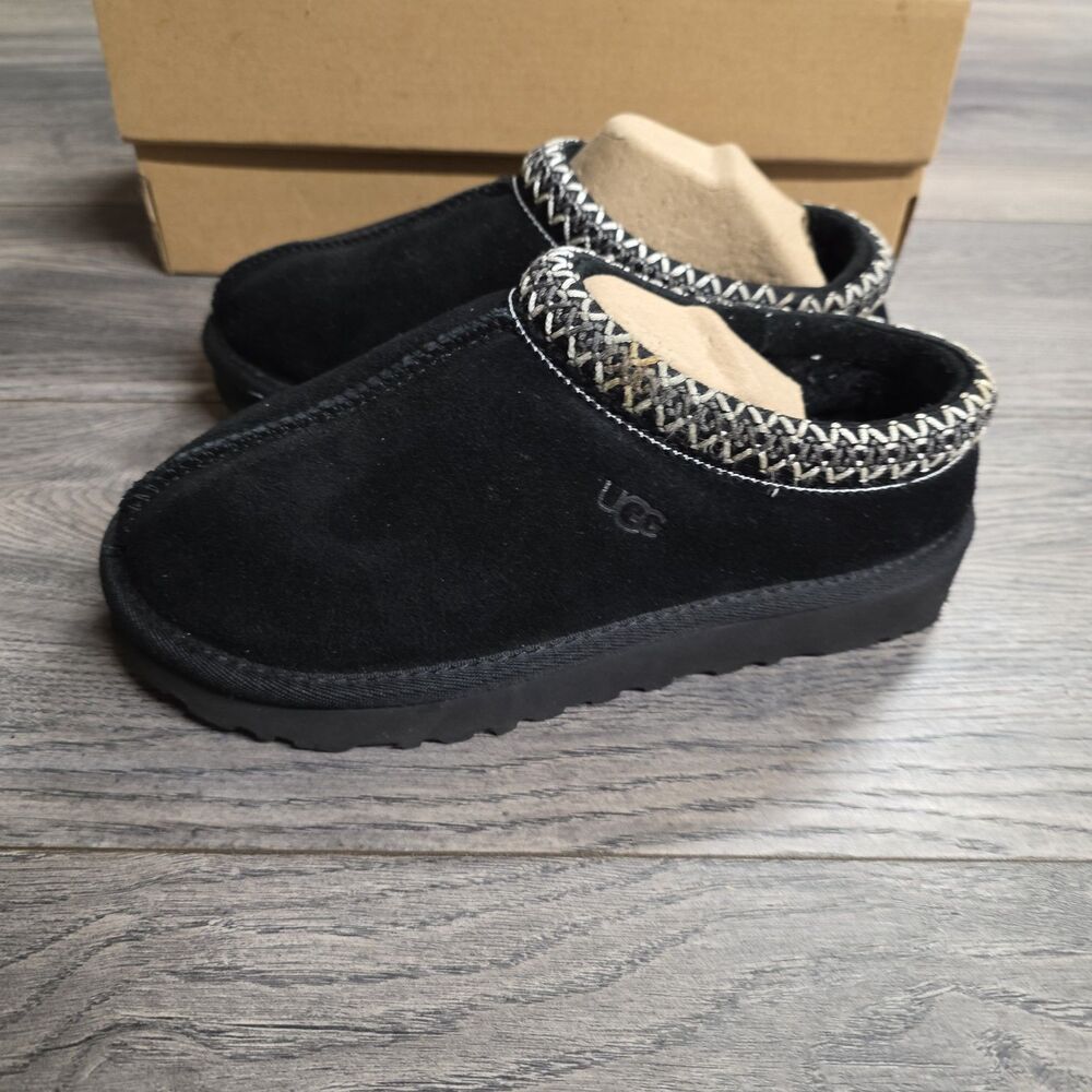 UGG Tasman Slip on Suede Shoes Black Shearling Lined Women's Size 5 - Picture 3 of 8